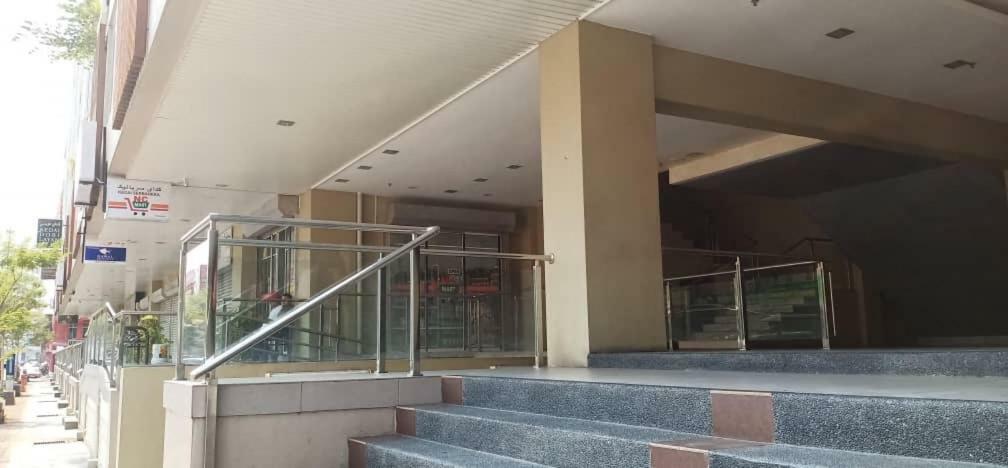 Mama Studio Inn Kota Bharu Ngoại thất bức ảnh